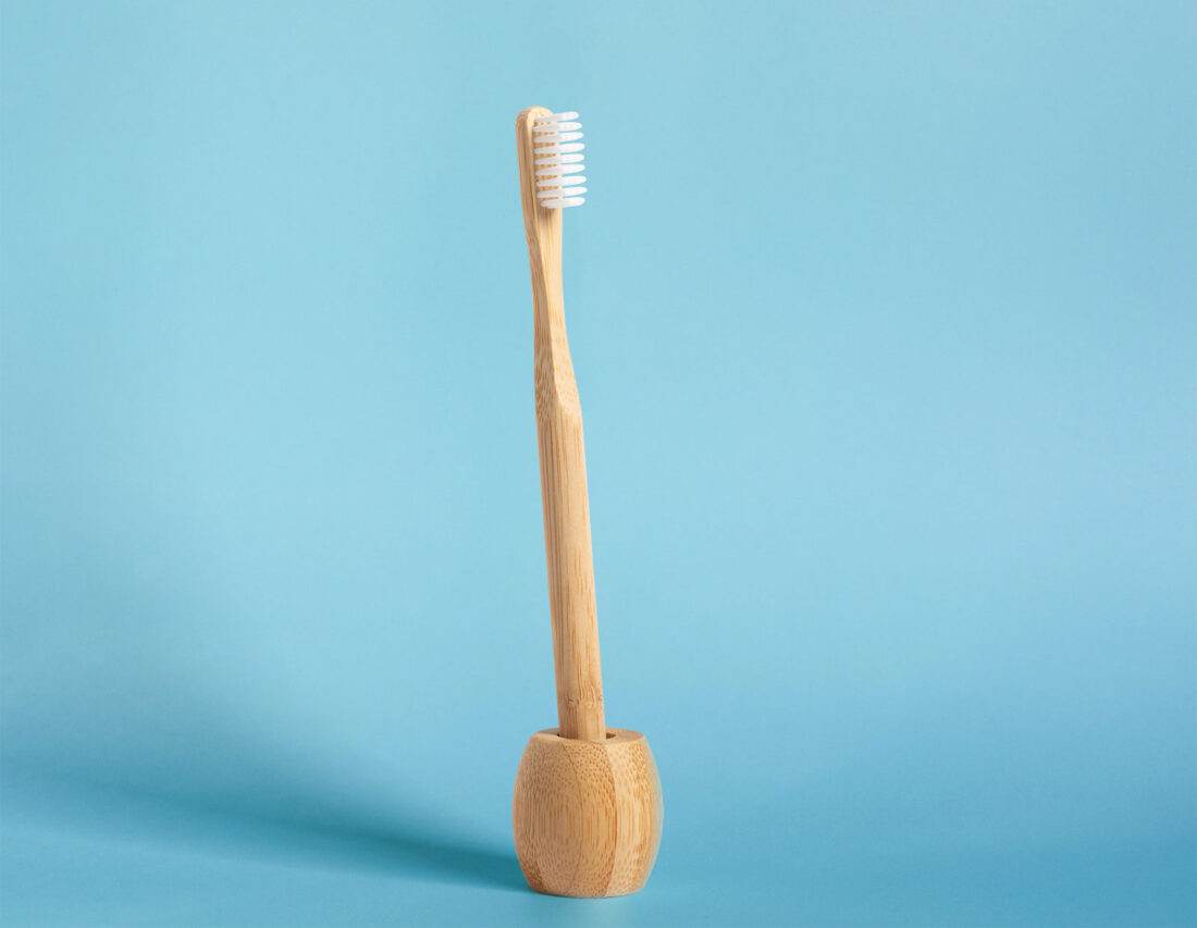 Promotivna četkica za zube od bambusa Korol